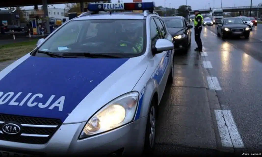 Czasowe zamknięcie dróg w powiecie jasielskim z powodu trudnych warunków atmosferycznych